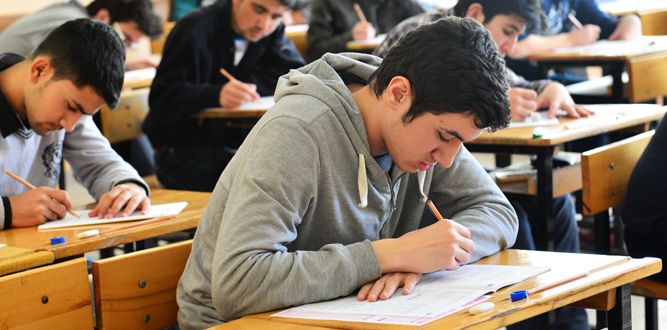 Kahramanmaraş’ta Öğrencilere YGS Deneme Sınavı Yapıldı
