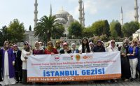 Büyükşehir Belediyesi Bayanlara İstanbul’u Gezdirdi