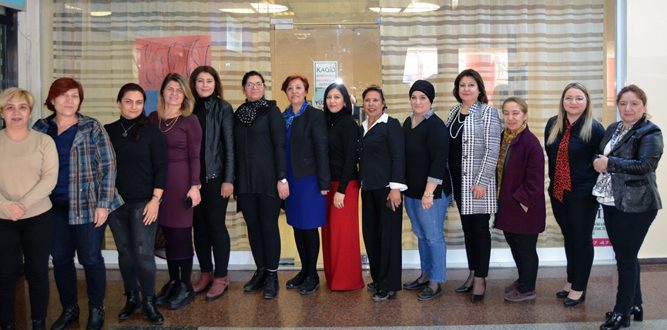KAGİT’ten kadın muhtar adaylarına destek