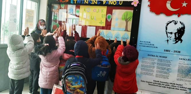 Yaşar Gölcü’de “Ekolojik Okul” e- Twinning Projesi