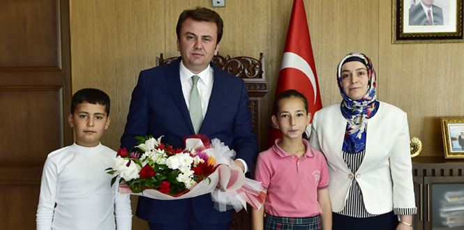 Başkan Erkoç’a Öğrencilerden Ziyaret