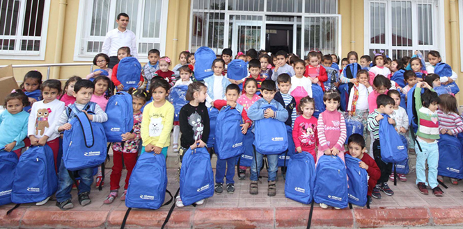 Rönesans Eğitim Vakfı’nca Kahramanmaraş’ta Yaptırılan Anaokulunda Bayram Vardı