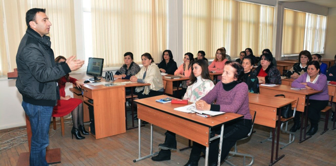 KSÜ'den Azerbaycan'da Öğretmenlere  Seminer