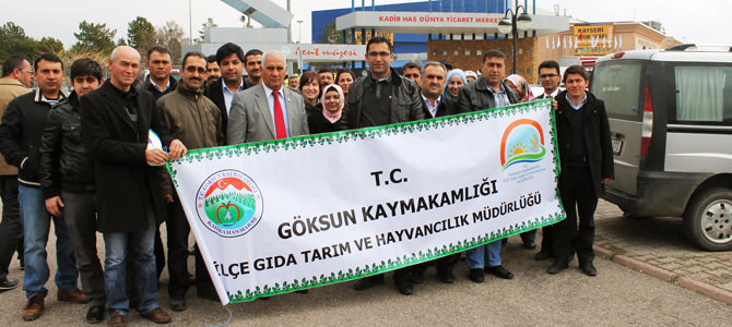 Göksunlu Çiftçiler ve Teknik Elemanlar Kayseri Tarım Fuarında…