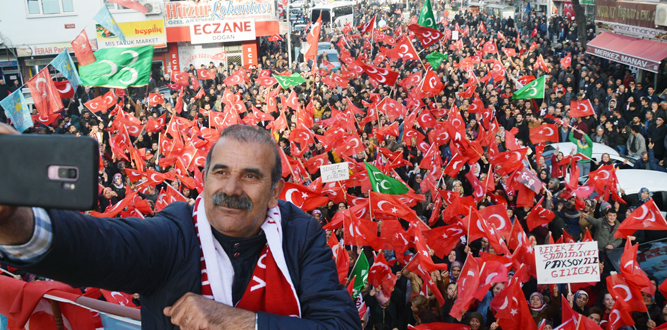 Biz “Türküm Doğruyum Çalışkanım”diyor PKK' yı Lanetliyoruz