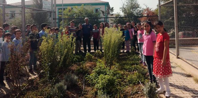   Yaşar Gölcü İlkokulu’nda Hobi Bahçesi      