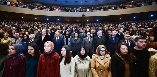 İlber Ortaylı'ya Kahramanmaraş'ta Yoğun İlgi