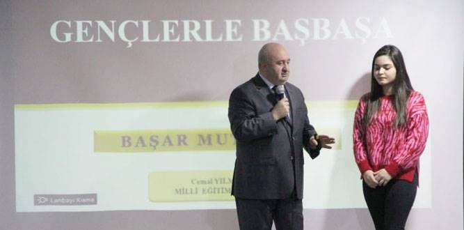 Millî Eğitim Müdürü Yılmaz'dan "Gençlerle Başbaşa"