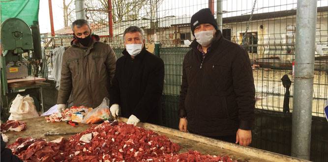 Koronavirüsü Savmak İçin Kurban Kestiler