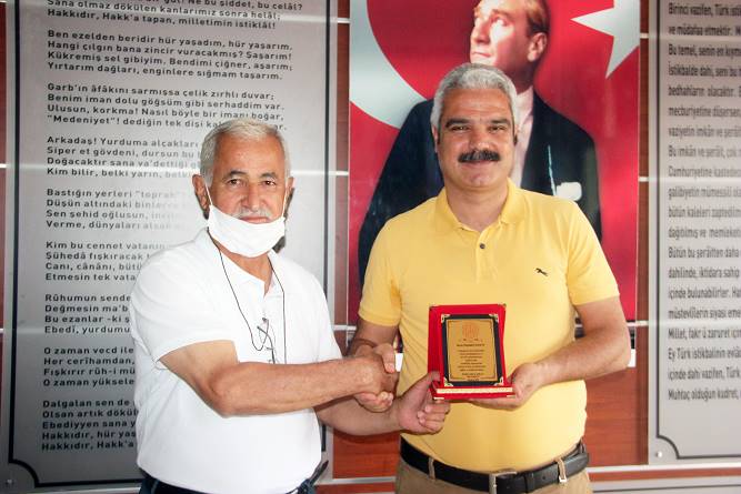 Okul Müdürü Mustafa Paksoy Emekli Oldu (FOTOĞRAFLAR)