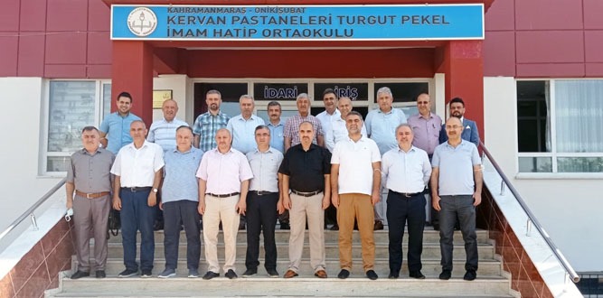 Kervan Pastaneleri Turgut Pekel İHO' okul tanıtımı yaptı