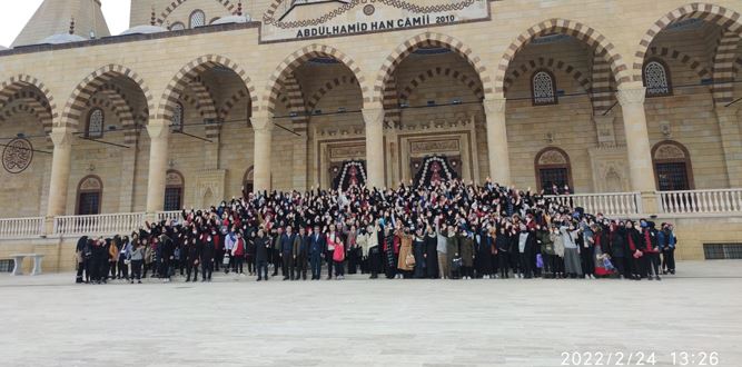 Mükrime Hatun MTAL' öğrencileri Abdulhamit Cami'nde