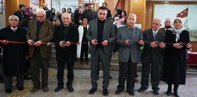 Kahramanmaraş Büyükşehir’in Resim Sergisine Yoğun İlgi