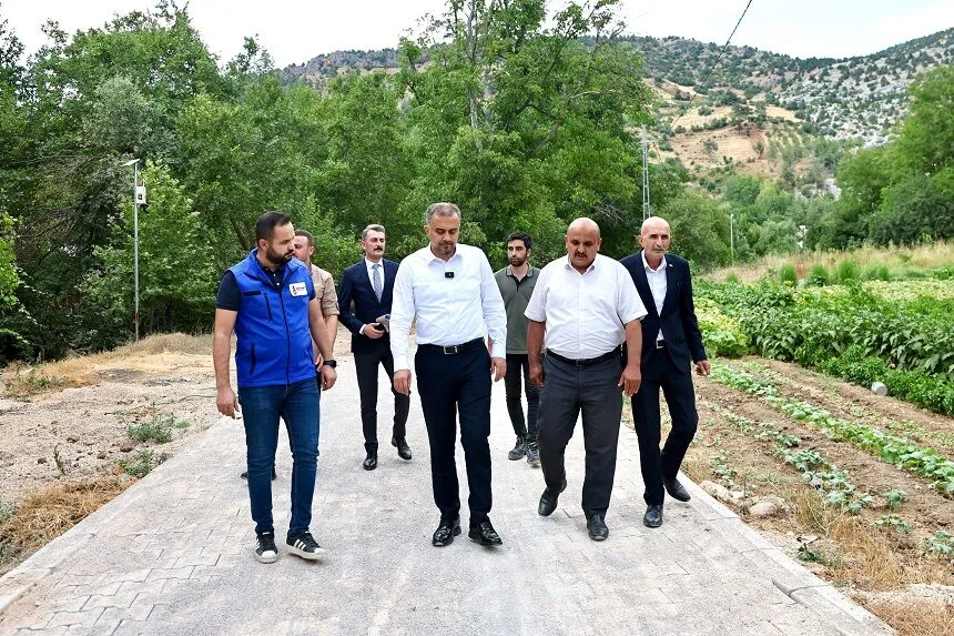 Döngel Mahallesi'nde Kilit Parke Çalışmaları Tamamlandı