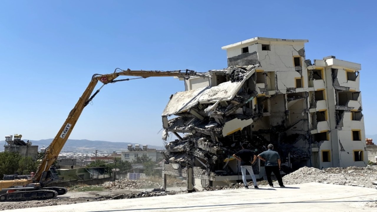 Kahramanmaraş'ta 6 Şubat Depremlerinin İzleri Siliniyor