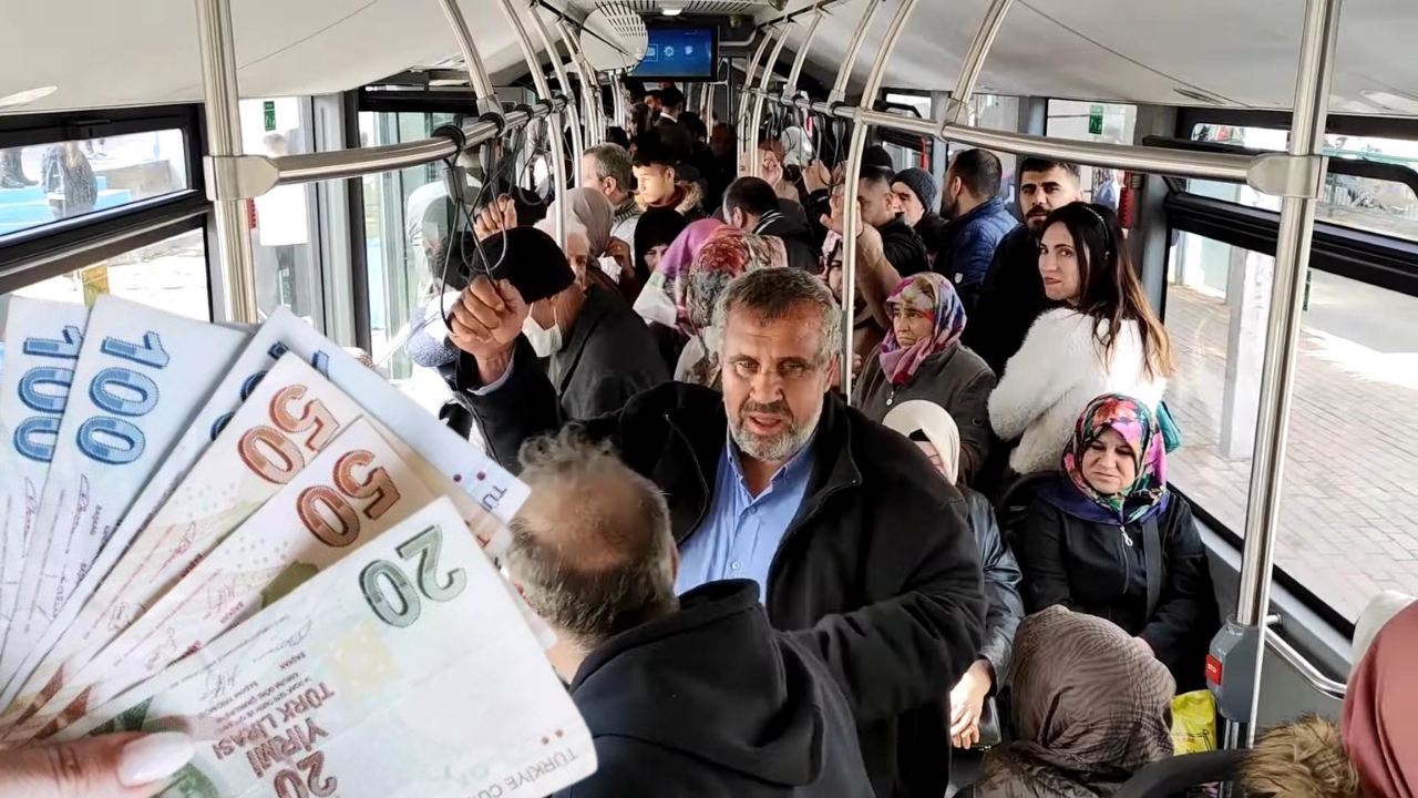 65 Yaş Üstüne Ücretsiz Toplu Taşıma Uygulaması Sona Eriyor!