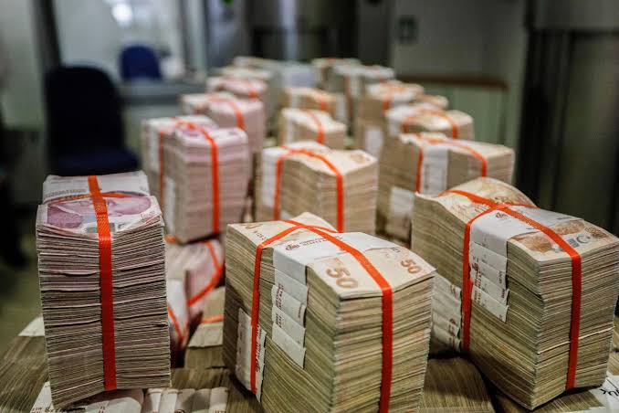 O Bankada 1 Milyar 277 Milyon TL ve Mücevherler Kayboldu!