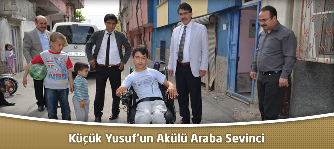 Küçük Yusuf’un Akülü Araba Sevinci