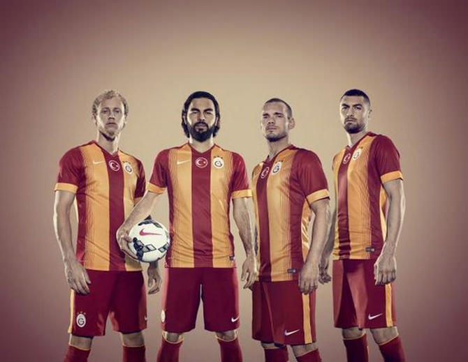 Galatasaray'ın 2014-2015 Süper lig yeni sezonda giyeceği formalar!