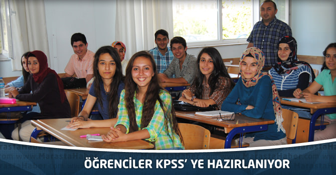      Öğrenciler KPSS’ Ye Hazırlanıyor