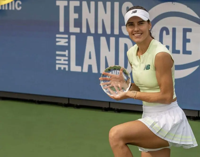 sorana-cirstea-issues-public-plea-to-robbers-to-return-her-stolen-cleveland-trophy.webp