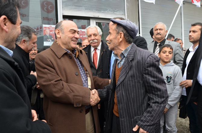 MHP’li Akgemci, Büyükşehir Kendi Bütçesiyle Geliyor