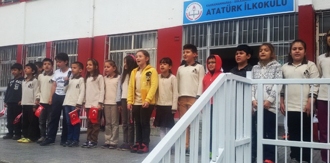 Atatürk İlkokulunda Cumhuriyet Bayramı